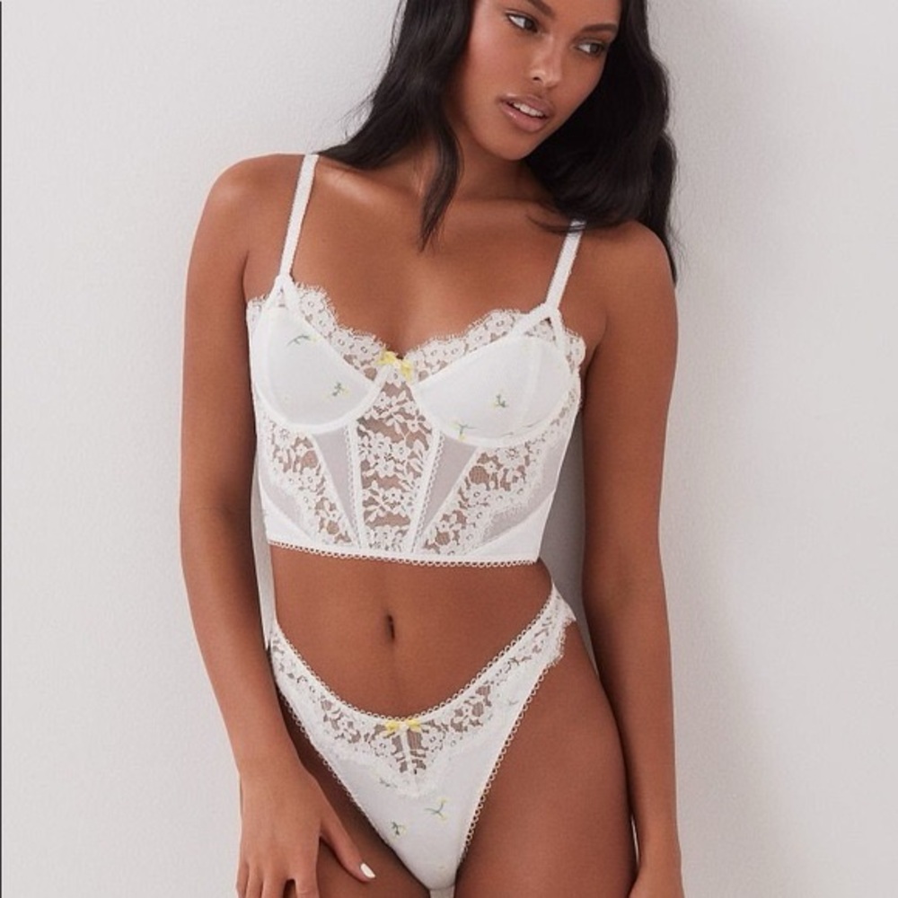 For Love And Lemons White Lace Daisy Bustier